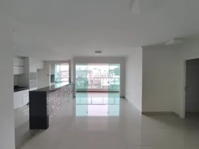 Apartamento com 3 Quartos para alugar, 120m² no Lagoinha, Uberlândia