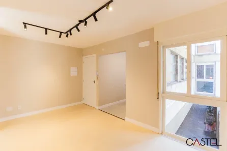 Apartamento com 2 Quartos à venda, 56m² no Bom Fim, Porto Alegre