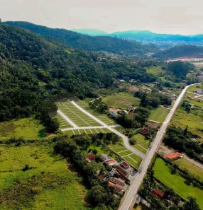 Lote/Terreno à venda, 300m² no Centro, Camboriú