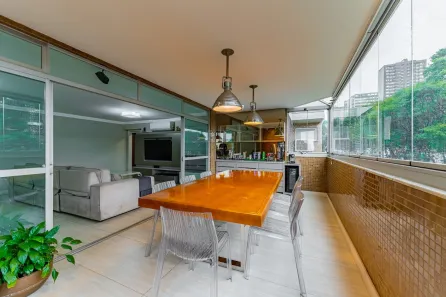 Apartamento com 4 Quartos à venda, 249m² no Bigorrilho, Curitiba