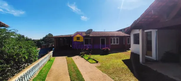 Fazenda/Sítio com 3 Quartos à venda, 1400m² no Curral, Ibiúna