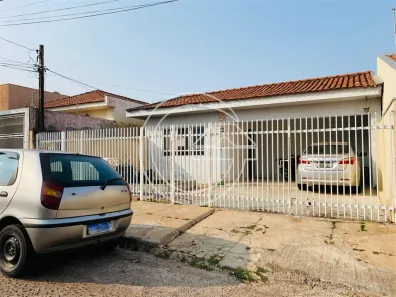 Casa com 2 Quartos à venda, 160m² no Centro, Marília