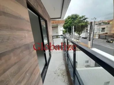 Casa com 4 Quartos à venda, 200m² no Embaré, Santos