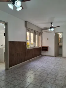 Kitnet com 1 Quarto à venda, 32m² no Jardim Europa, Porto Alegre