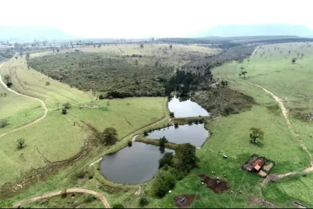 Fazenda/Sítio com 2 Quartos à venda, 90m² no Área Rural de Botucatu, Botucatu