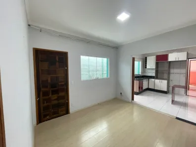Casa com 2 Quartos para alugar, 100m² no Vila Suíça, Santo André