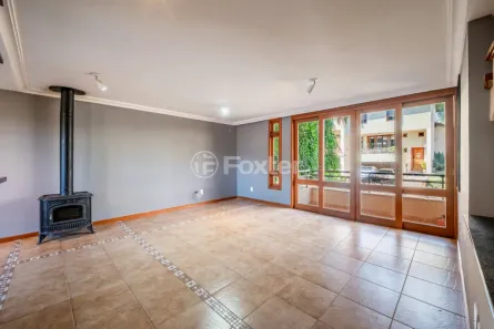 Casa de Condomínio com 3 Quartos à venda, 255m² no Jardim Isabel, Porto Alegre