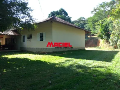 Fazenda/Sítio com 7 Quartos à venda, 200m² no Espirito Santo, Paraibuna