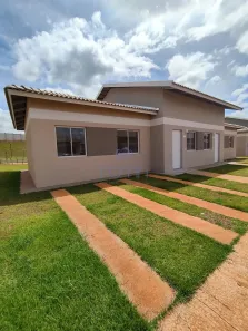 Casa de Condomínio com 3 Quartos para alugar, 80m² no RNI Versalhes, Bady Bassitt