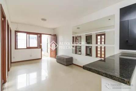 Casa com 3 Quartos à venda, 74m² no Hípica, Porto Alegre