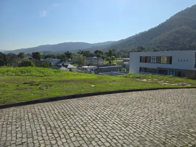 Lote/Terreno à venda, 606m² no Ubatiba, Maricá