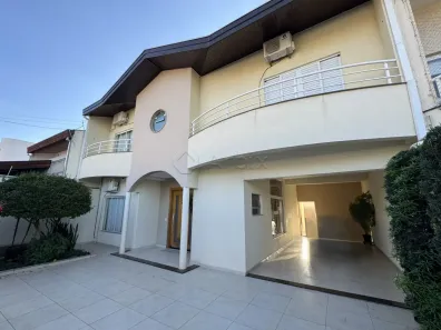 Casa com 4 Quartos à venda, 335m² no Parque Residencial Jaguari, Americana