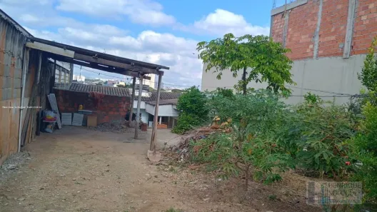 Lote/Terreno à venda, 250m² no km 18, Osasco