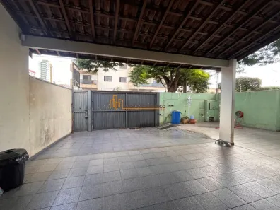 Casa com 5 Quartos para alugar, 213m² no Vila Santa Tereza, Bauru