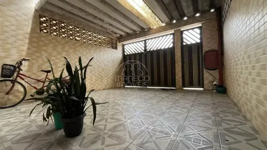 Sobrado com 3 Quartos à venda, 145m² no Parque São Vicente, São Vicente