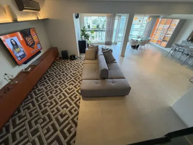 Apartamento com 3 Quartos para alugar, 170m² no Cidade Monções, São Paulo