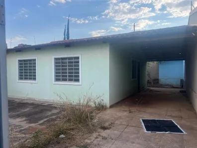 Casa com 3 Quartos à venda, 160m² no Residencial Solar Ville, Goiânia