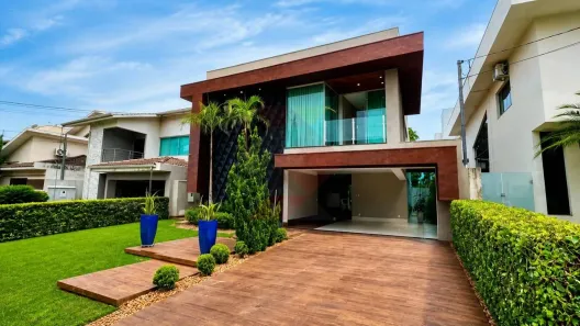 Casa de Condomínio com 4 Quartos à venda, 338m² no Jardins Madri, Goiânia