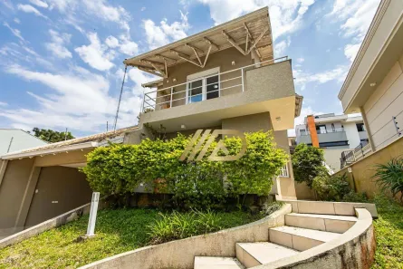 Casa com 4 Quartos à venda, 302m² no Campo Comprido, Curitiba