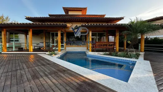 Casa com 5 Quartos à venda, 360m² no Ferradurinha, Armação dos Búzios