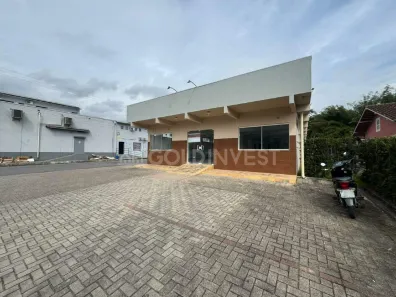 Sala Comercial para alugar, 324m² no Águas Claras, Brusque