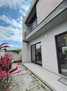 Sobrado com 2 Quartos à venda, 79m² no , Garopaba