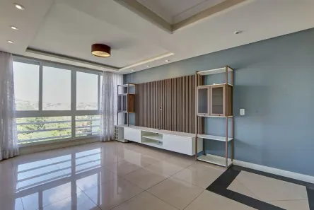 Apartamento com 3 Quartos à venda, 94m² no Jardim Botânico, Porto Alegre