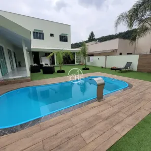 Casa com 4 Quartos à venda, 280m² no Souza Cruz, Brusque