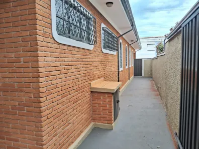 Casa com 3 Quartos à venda, 171m² no Centro, Araraquara