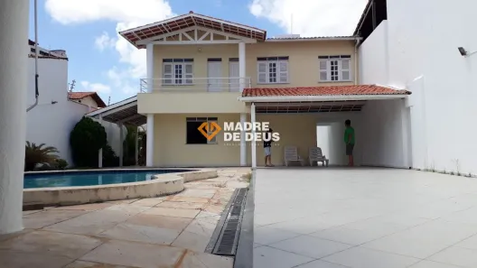Casa com 8 Quartos à venda, 221m² no Parque Manibura, Fortaleza