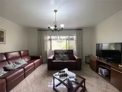 Sobrado com 3 Quartos à venda, 236m² no Vila Nivi, São Paulo