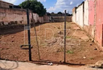 Lote/Terreno à venda, 330m² no Jardim do Carmo, Araraquara
