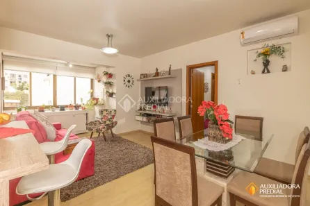 Apartamento com 3 Quartos à venda, 82m² no Passo da Areia, Porto Alegre