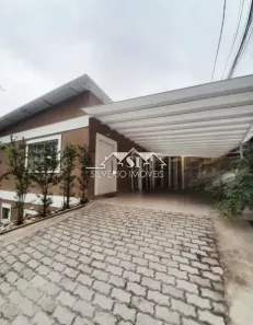 Casa de Condomínio com 3 Quartos à venda, 230m² no Corrêas, Petrópolis