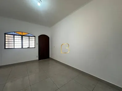 Casa com 3 Quartos para alugar, 120m² no Vila Roma, Itu