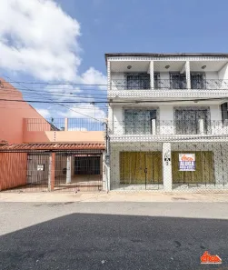 Casa com 4 Quartos para alugar, 600m² no Sacramenta, Belém
