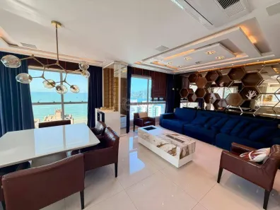 Apartamento com 3 Quartos para alugar, 167m² no Centro, Balneário Camboriú
