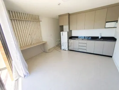 Apartamento com 1 Quarto para alugar, 30m² no Carvoeira, Florianópolis