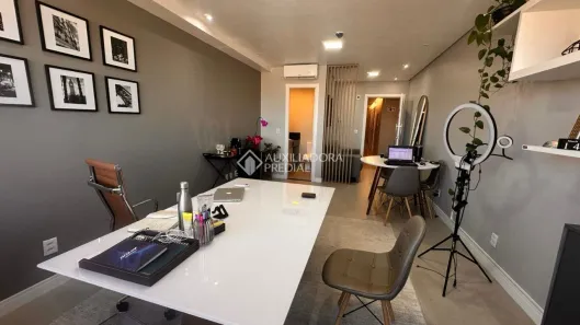 Sala Comercial à venda, 33m² no Centro, Canoas
