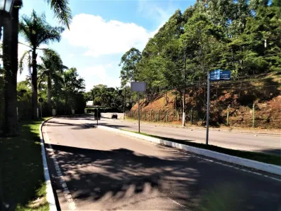 Casa de Condomínio com 5 Quartos para venda ou aluguel, 481m² no São Pedro, Juiz de Fora