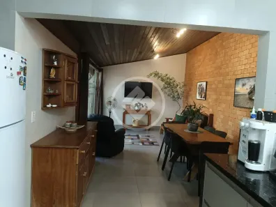 Casa de Condomínio com 3 Quartos à venda, 120m² no Minas Gerais, Uberlândia