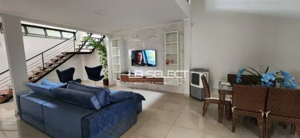 Casa com 4 Quartos à venda, 273m² no Jardim Karaíba, Uberlândia