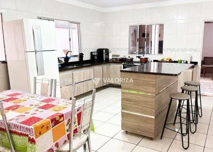 Sobrado com 3 Quartos à venda, 250m² no Jardim Abaeté, Sorocaba