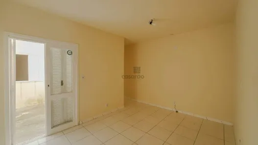 Casa com 2 Quartos para alugar, 117m² no Centro, Pelotas