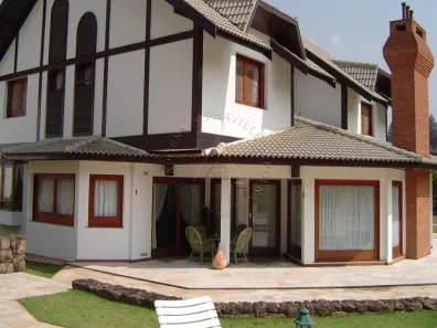 Casa de Condomínio com 4 Quartos para alugar, 1740m² no Alphaville, Santana de Parnaíba