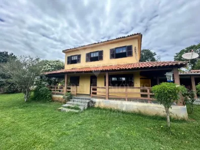 Fazenda/Sítio com 3 Quartos à venda, 280m² no Retiro (Bacaxá), Saquarema