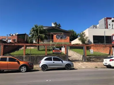Casa com 3 Quartos à venda, 250m² no Santa Lúcia, Caxias do Sul