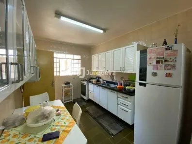 Casa com 3 Quartos à venda, 107m² no Vila Rezende, Piracicaba