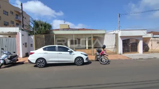Casa com 3 Quartos para alugar, 233m² no Centro, São Carlos