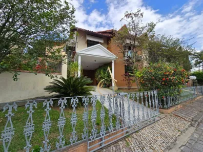 Casa de Condomínio com 3 Quartos para alugar, 200m² no Parque Horizonte, Nova Iguaçu